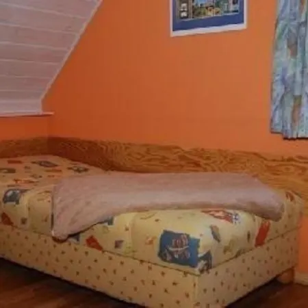 Schönes In Althagen Mit Terrasse Und Grill Ferienhaus *